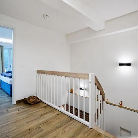 Apartment Prora - Mit Sauna Und Balkon - Sandburg